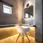 Votsalaki Mykonos Boutique מלון דירות 4*