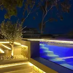 מלון דירות Votsalaki Mykonos Boutique פרדייז ביץ'