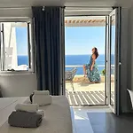 Votsalaki Mykonos Boutique פרדייז ביץ'