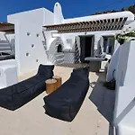 Votsalaki Mykonos Boutique פרדייז ביץ'